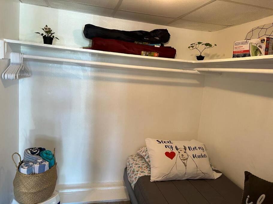 Cozy Affordable Studio Close To The Beach Daire Hallandale Beach Dış mekan fotoğraf